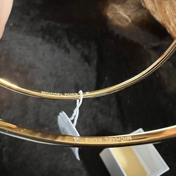 Michael Kors 2 bracelet box set - Picture 4 of 4